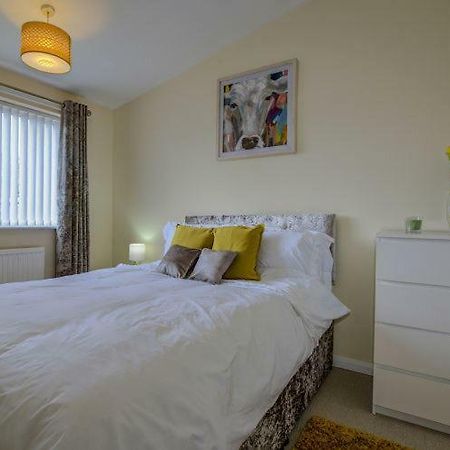 Newly Renovated Modern Home Manchester Esterno foto